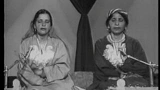 Kashmiri Song By Late Raj Begum [upl. by Rednasyl]