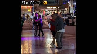 Spanien 🇪🇸 España Kasbah Shopping Center Playa del Ingles Gran Canaria Dezember 2022 Tanz Dance [upl. by Airuam]