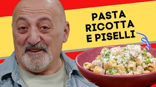 Pasta ricotta e piselli [upl. by Bjorn226]