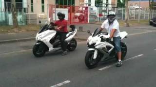 Tmax vs gsx r 750 [upl. by Adnomal329]