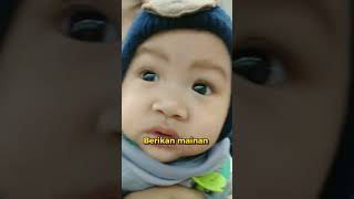 Tips mengatasi bayi rewel ketika bepergian bayi shortvideo youtubeshorts viralvideo viralvideo [upl. by Orvas]