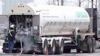 PRAXAIR TANKER TRUCK loading intensely cold oxygen 300 celius [upl. by Ayatan]