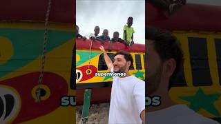 Casi lo FUNAN Tiktoker comete un ERROR cultural en SENEGAL 😯 viaje viajes viralvideo [upl. by Atsirk]