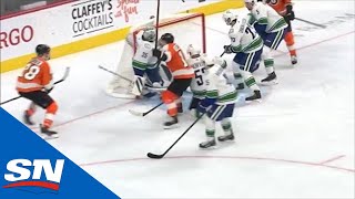 Claude Giroux Buries GameTying Goal With OneTimer From The Goal Line [upl. by Rihsab]