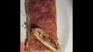 Ricetta Strudel di mele FACILE [upl. by Lilias]