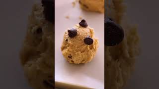 Peanut Butter Chocolate Chip Cookies [upl. by Thilde]