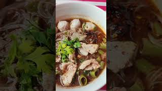 เดลต้าพาชิมเดือนเพ็ญ ก๋วยเตี๋ยวเรือวิเศษ ก๋วยเตี๋ยวเรือเชียงราย ของกินเชียงราย ที่กินเชียงราย [upl. by Balch]