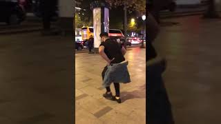 Danse chaoui🇩🇿🇩🇿🇩🇿 à Paris les champs Élysée instgrame yanisotmane [upl. by Cora]