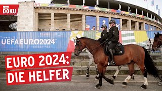 Polizisten Sanitäter und Volunteers bei der EM  Euro 2024 in Berlin  Reportage [upl. by Euginomod]