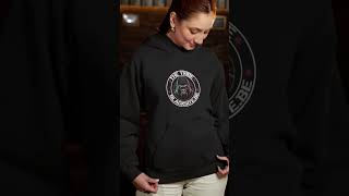 gildan pullover hoodie video featuring a woman posing in a sports bar 8616v [upl. by Kopple]