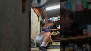 halterofilia olympicsport motivation crossfitgirls olympicweightlifting olympiclifts sports [upl. by Nnod]