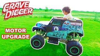 Riding Grave Digger Monster Truck [upl. by Hy]