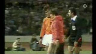 Dick Nanninga scoort in de finale van het WK 1978 [upl. by Phelps]