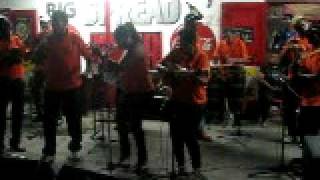 Trinidad Paranglos Canarios live1st gig 2009 ft Paponette singing Gabriel [upl. by Ahsilet]