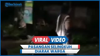 Detikdetik Istri Kepergok Masukkan LakiLaki ke Rumah Berujung Diarak Warga [upl. by Ronile696]