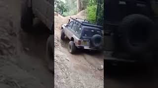 Creek road watagans again rock shorts watagans 4x4 4wd 4x4ing offroad song [upl. by Retha]