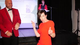 La soirée Robe Rouge à Montréal  MontrealTV [upl. by Estella]