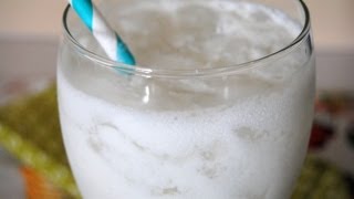 COLOMBIAN LIMONADA DE COCO  How To Make A Coconut Limeade  SyS [upl. by Starlene]