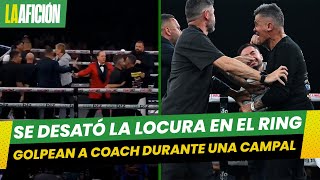 Hermano de boxeador golpea a entrenador rival durante un combate de boxeo [upl. by Poler]