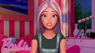 Cest quotjustequot une blague  Vlogs de Barbie  BarbieFrancais [upl. by Adnaram84]