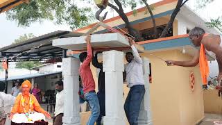 Manvi  Crane Heavy Stones Lifting  Sri Venkappa Tata Mutt  Sri Narayanappa Tata Temple [upl. by Alaehs]