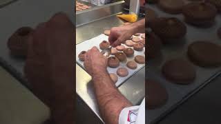 Les macarons de Bruno Montcoudiol Meilleur ouvrier de France en Pâtisserie [upl. by Yves145]