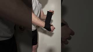 How to Use WRIST WRAPS for Lifting [upl. by Yajeet]