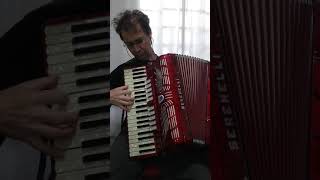 ACORDEON ITALIANO SERENELLI FABRICAÇÃO DA GIULIETTI [upl. by Olwena859]