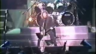 Metallica  Enter Sandman Live Shit Binge amp Purge Live Mexico City 93 Part 1 [upl. by Eirrok406]