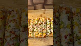 5 mins Garlic Bread Recipe 😍 Viral Garlic Bread Recipe 😇 shorts garlicbread cheesygarlicbread [upl. by Deehan]