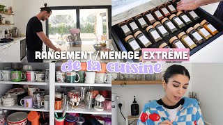 Rangement et Ménage Extreme de la Cuisine [upl. by Ennairam454]