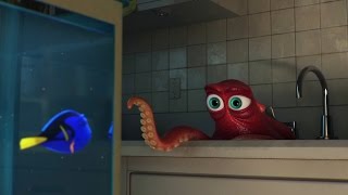 Finding Dory  Hank Clip NL ondertiteld  Disney NL [upl. by Jelene55]