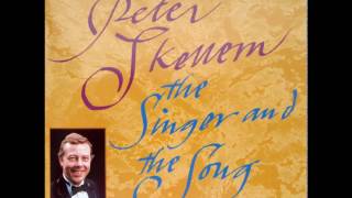 Peter Skellern She Had to Go and Lose it at the Astor 1974 [upl. by Reena58]