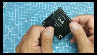 Wemos D1 R32 ESP32 Primera toma de contacto [upl. by Rodablas]