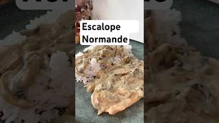 Microtrottoir  Recette facile Escalope Normande 🍄‍🟫 [upl. by Richara]