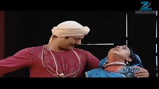 Ravdulajo ने ले ली Kashi की जान  Jhansi Ki Rani  Full Ep  455  Zee TV [upl. by Auerbach]