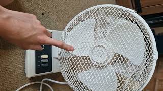 Unboxing a 2005 Wickes 9quot desk fan [upl. by Isaak206]