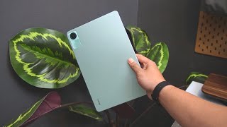 Pengalaman pake Redmi Pad SE  Tablet 2juta TERBAIK [upl. by Ahsocin]