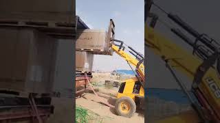 PV Module Pallet Unloading  Fork lift Machinery [upl. by Anovahs]