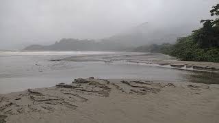 UM ALERTA DE TEMPESTADE EMITIDO EM UBATUBA O CASO É SÉRIO 😱😱😱 [upl. by Hanimay]