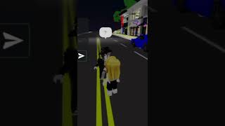 Había un terremoto al final brookhaven robloxshorts robloxcomedia robloxmomentosdivertidos [upl. by Aroel]