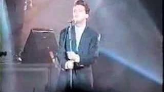 Luis Miguel Entregate en vivo [upl. by Attenol887]