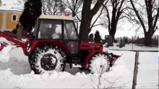 Zetor7245 prohrnování [upl. by Ennaul]