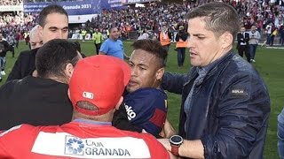 Messi y Neymar fueron agredidos durante la invasión [upl. by Neyrb]