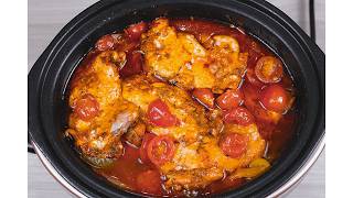 Best Ever Slow Cooker Chicken Thighs Boneless amp Skinless [upl. by Eednak154]