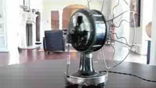 AEG FrictionDrive Antique Oscillating Electric Fan c1907 [upl. by Kesley]