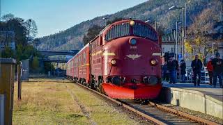 22102022  Dombås  Åndalsnes Norske Jernbanemuseum Tog [upl. by Nagey]