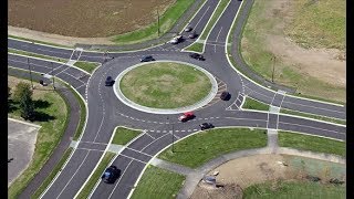 Big Roundabout in Didsbury and Sale  التعامل مع الدورات الكبيره في مانشستر سيل وديدزبري [upl. by Ynnot]