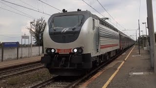 Incrocio tra Intercity notte e Regionale veloce a San Germano Vercellese [upl. by Noreh441]