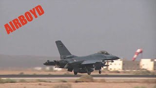 Jordanian F16 Fighting Falcon Landing 2010 [upl. by Aseral]